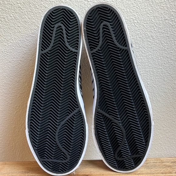 Stefan Janoski Gray Tiger Stripe, Mid Premium, Men's 10 - Picture 4 of 13